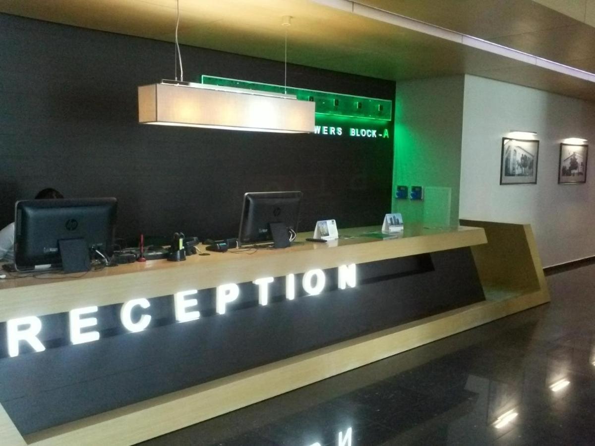 Apartment In Orbi Sea Tower Batumi Exterior foto